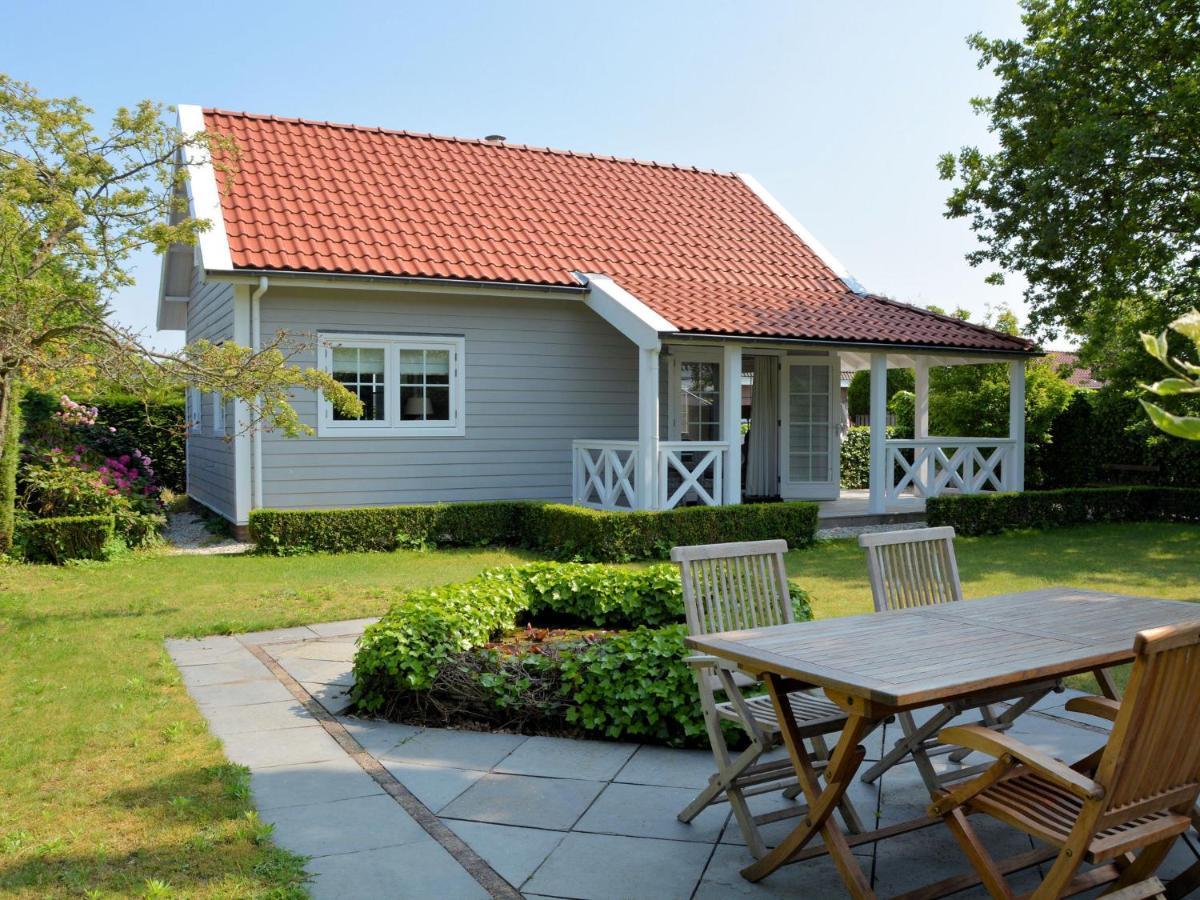 Stunning Holiday Home In Noordwijk Near Beach Exterior photo